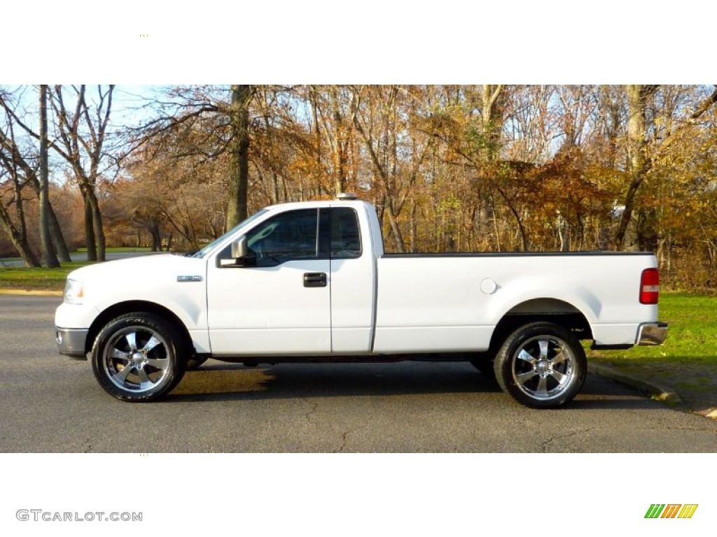2004 F150 XL Regular Cab 4x4 - Oxford White / Medium/Dark Flint photo #4
