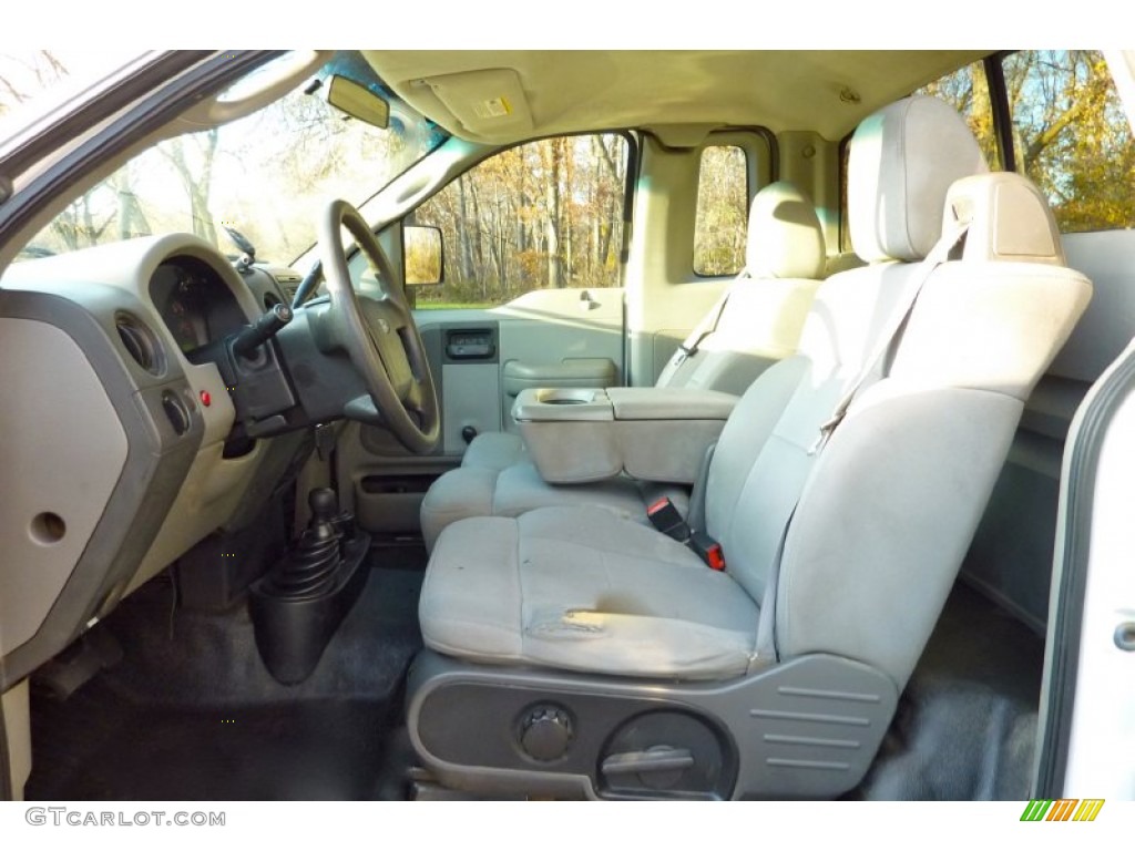 2004 F150 XL Regular Cab 4x4 - Oxford White / Medium/Dark Flint photo #13