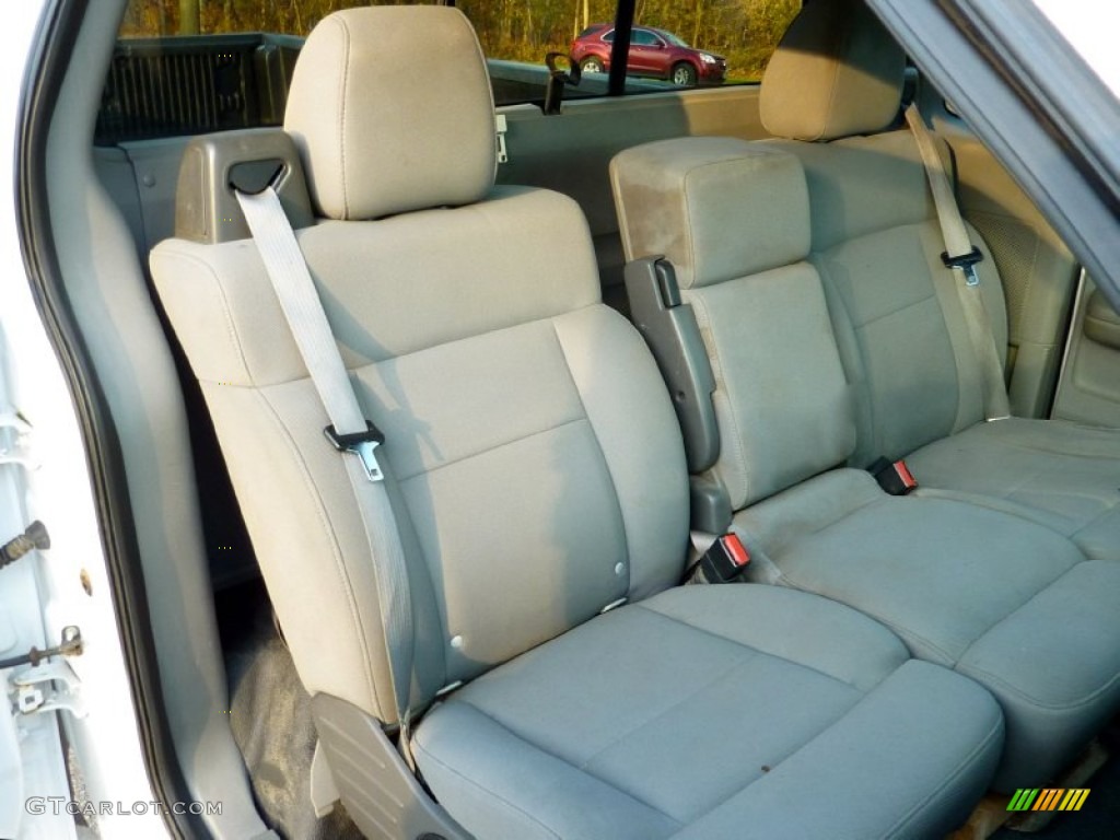 2004 F150 XL Regular Cab 4x4 - Oxford White / Medium/Dark Flint photo #21