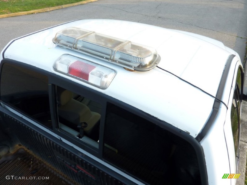 2004 F150 XL Regular Cab 4x4 - Oxford White / Medium/Dark Flint photo #31
