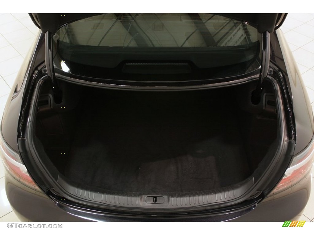 2011 Saab 9-5 Turbo4 Sedan Trunk Photo #73896035