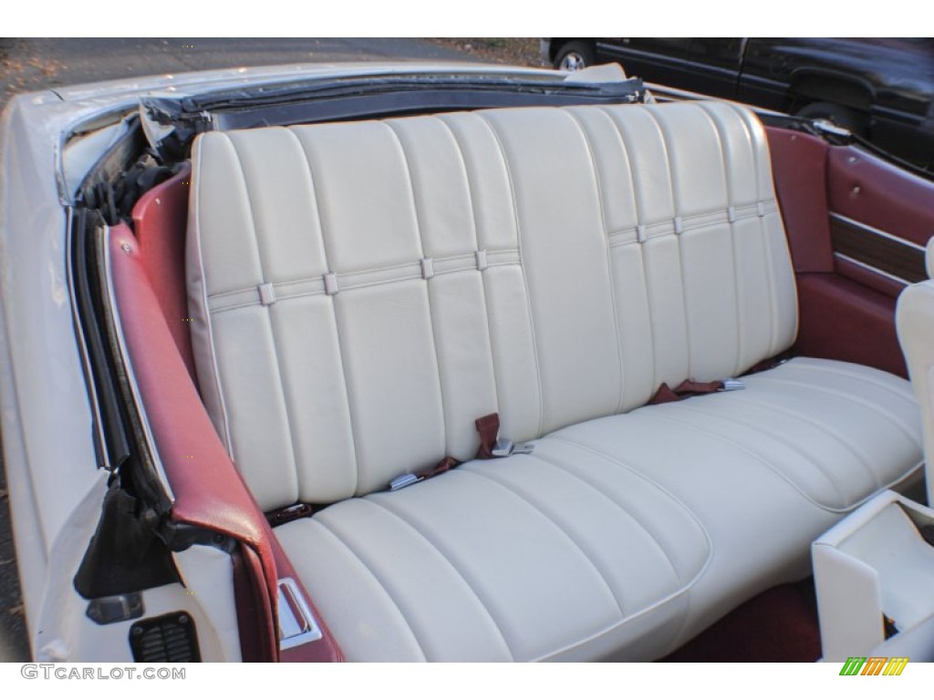 1975 Buick LeSabre Custom 4 Door Sedan Rear Seat Photo #73896473