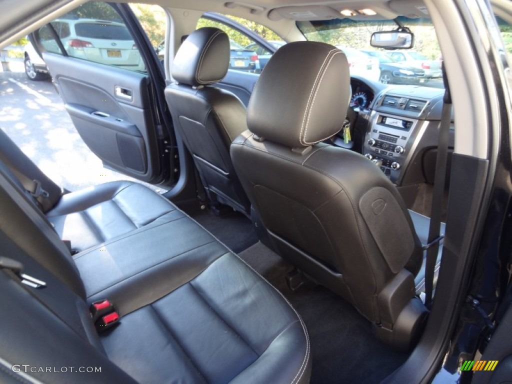 2010 Fusion SEL V6 - Tuxedo Black Metallic / Charcoal Black photo #23