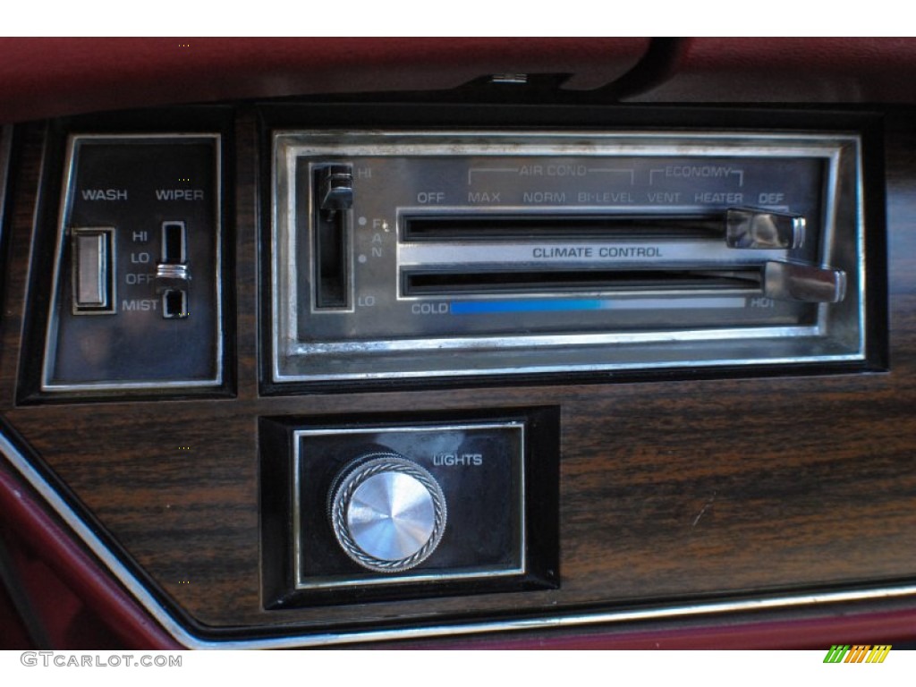 1975 Buick LeSabre Custom 4 Door Sedan Controls Photos