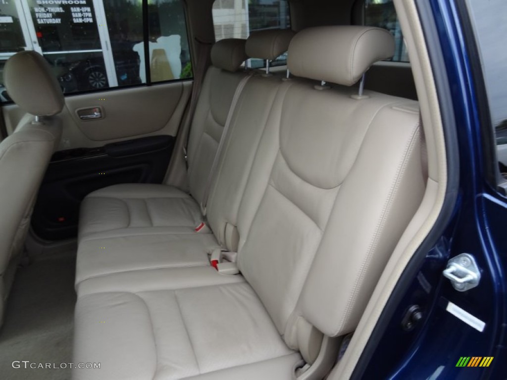 2001 Toyota Highlander Limited 4WD Rear Seat Photo #73897109