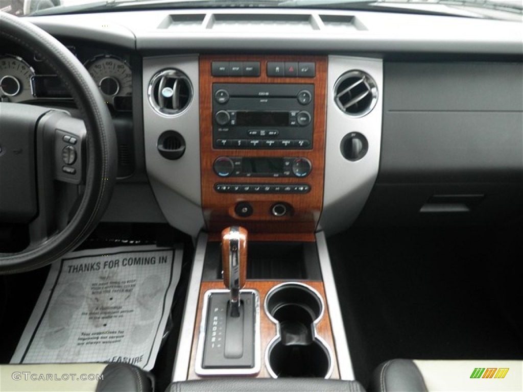 2007 Ford Expedition EL Eddie Bauer Controls Photo #73901039