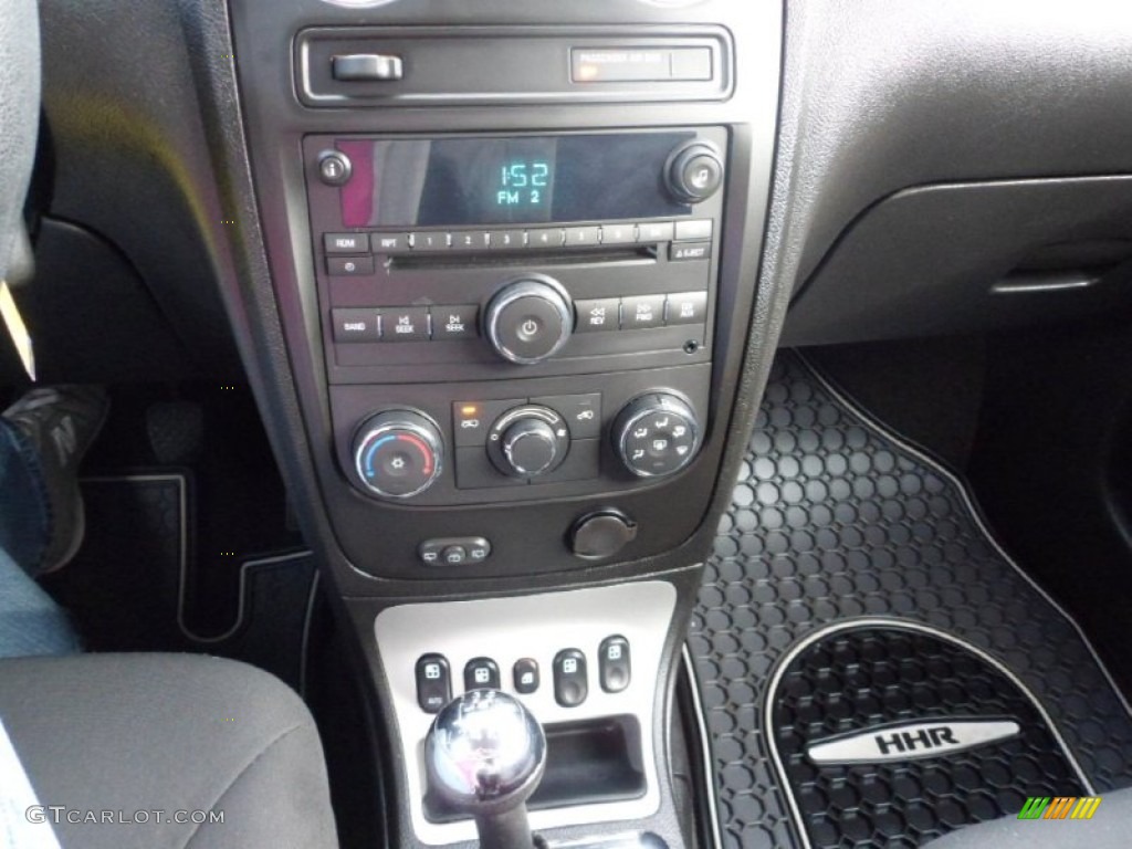 2008 Chevrolet HHR LS Controls Photo #73902113