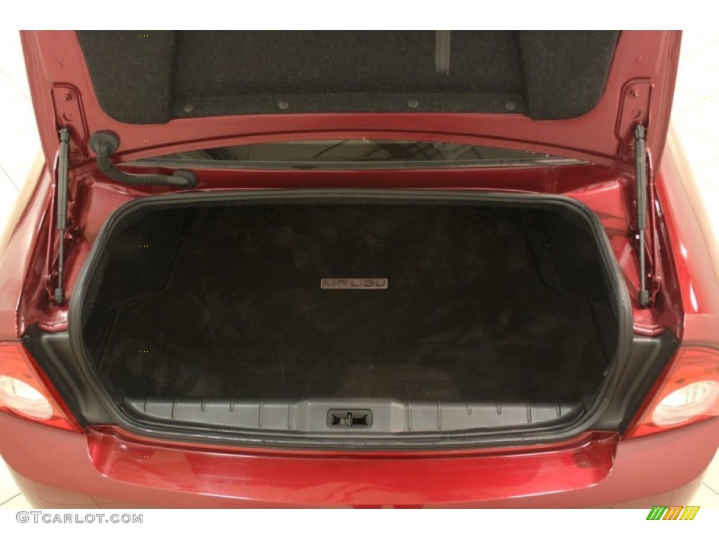 2008 Chevrolet Malibu LTZ Sedan Trunk Photos