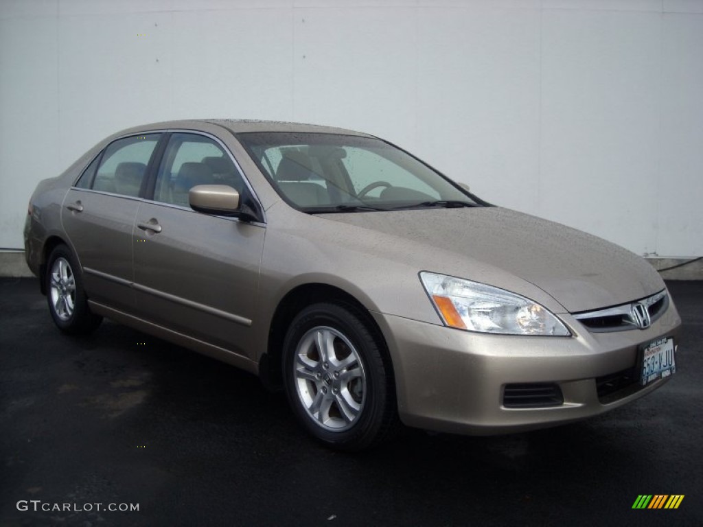 2006 Accord EX-L Sedan - Desert Mist Metallic / Ivory photo #1