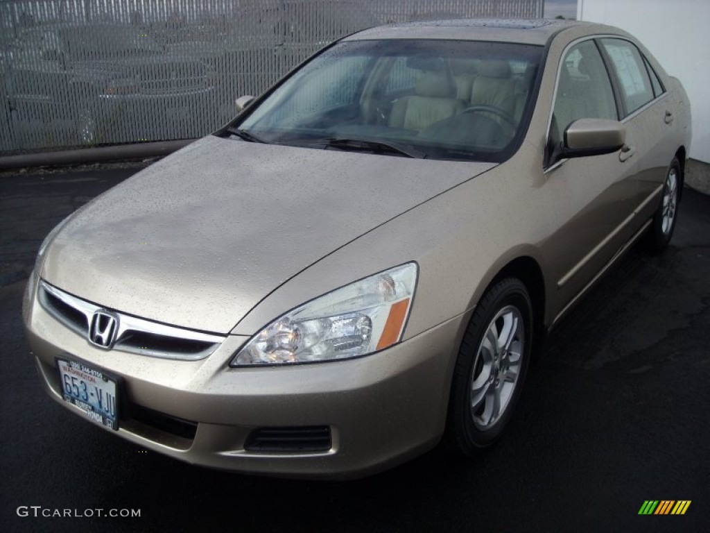 2006 Accord EX-L Sedan - Desert Mist Metallic / Ivory photo #6