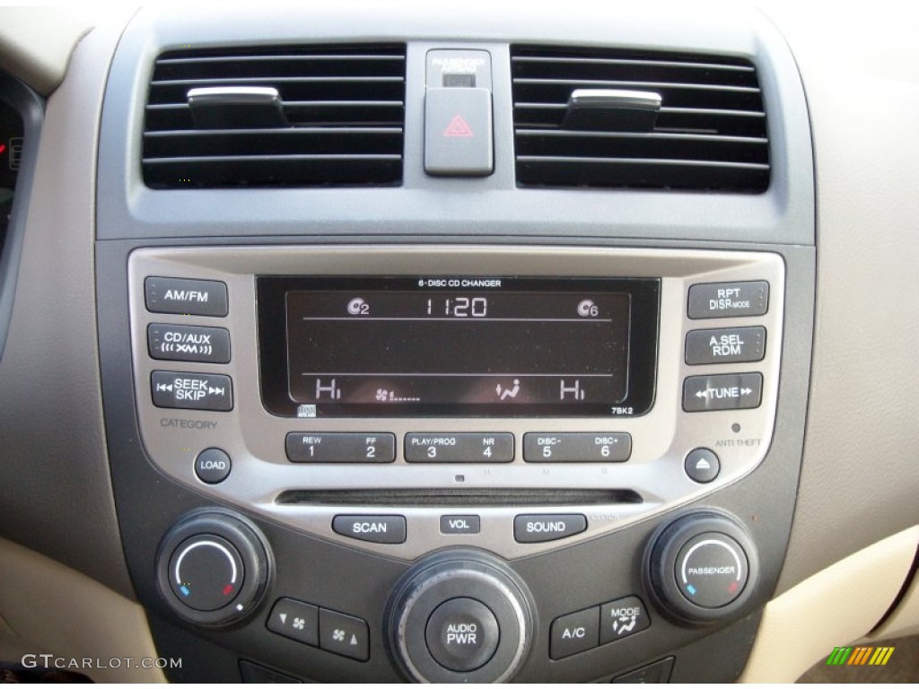 2006 Accord EX-L Sedan - Desert Mist Metallic / Ivory photo #16