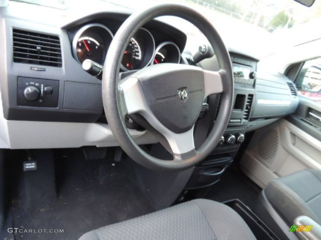 Dark Slate Gray/Light Shale Interior 2010 Dodge Grand Caravan SE Photo #73912178