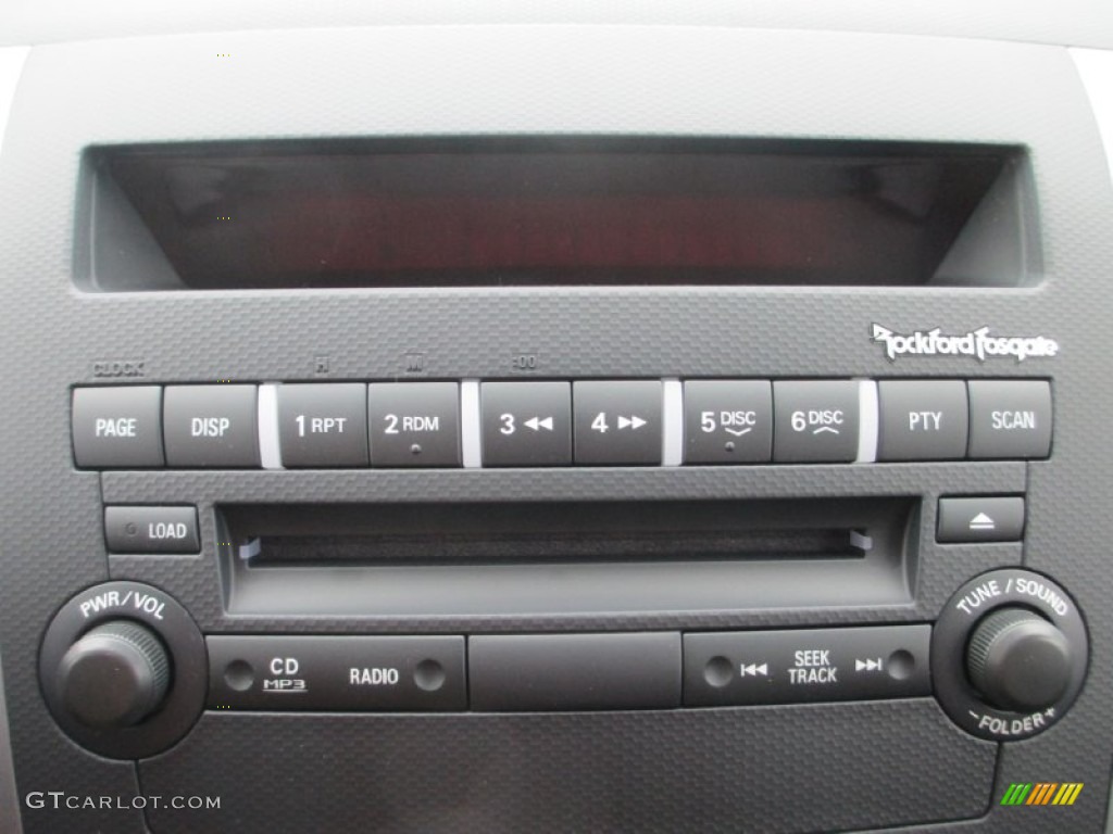 2013 Mitsubishi Outlander SE Audio System Photo #73913196