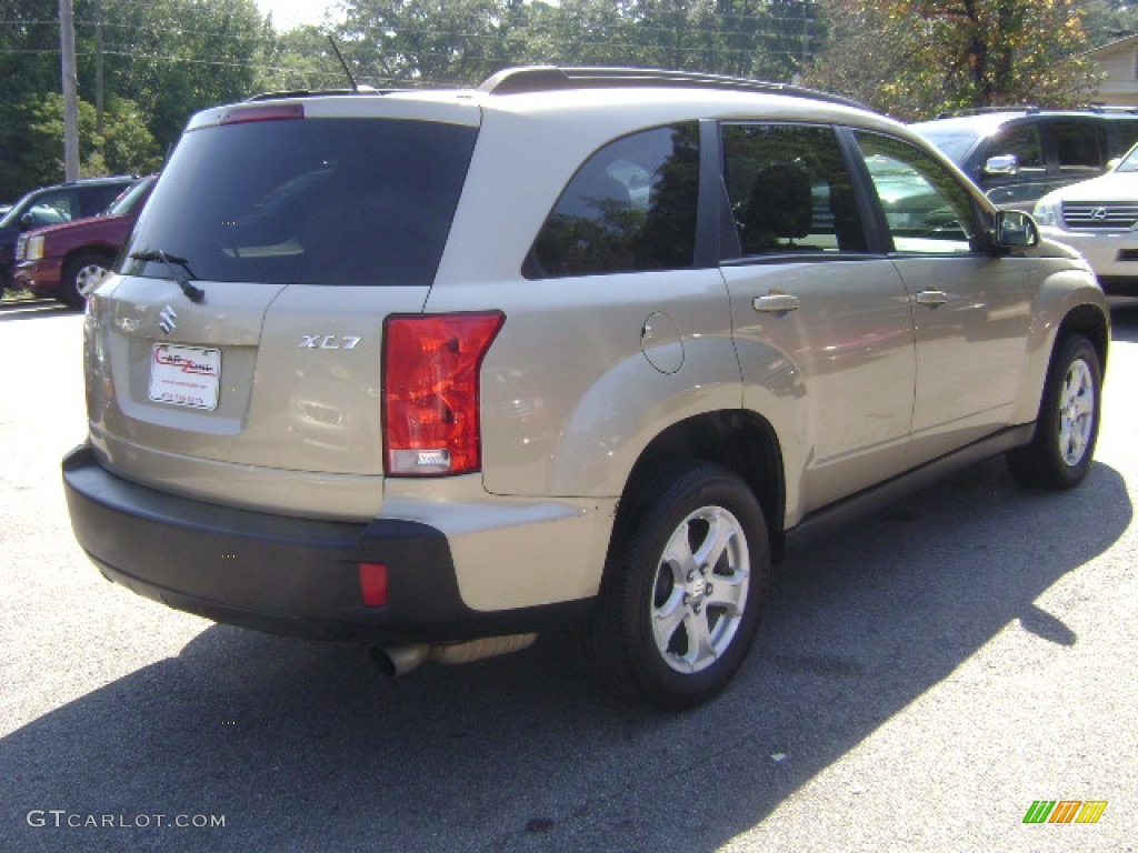 2007 XL7  - Prairie Gold Metallic / Beige photo #7