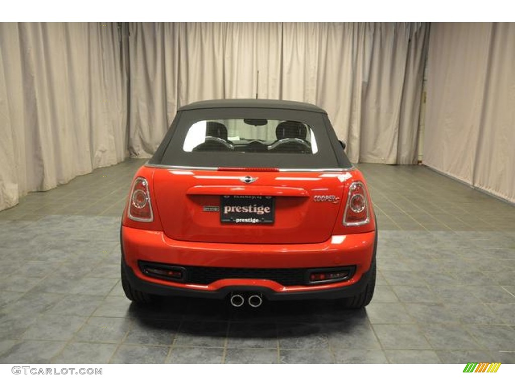 2013 Cooper S Convertible - Chili Red / Carbon Black photo #15