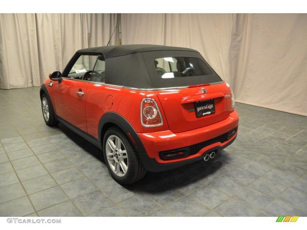 2013 Cooper S Convertible - Chili Red / Carbon Black photo #20
