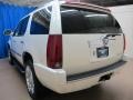 White Diamond - Escalade AWD Photo No. 6