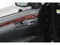 Black - S 550 4Matic Sedan Photo No. 18