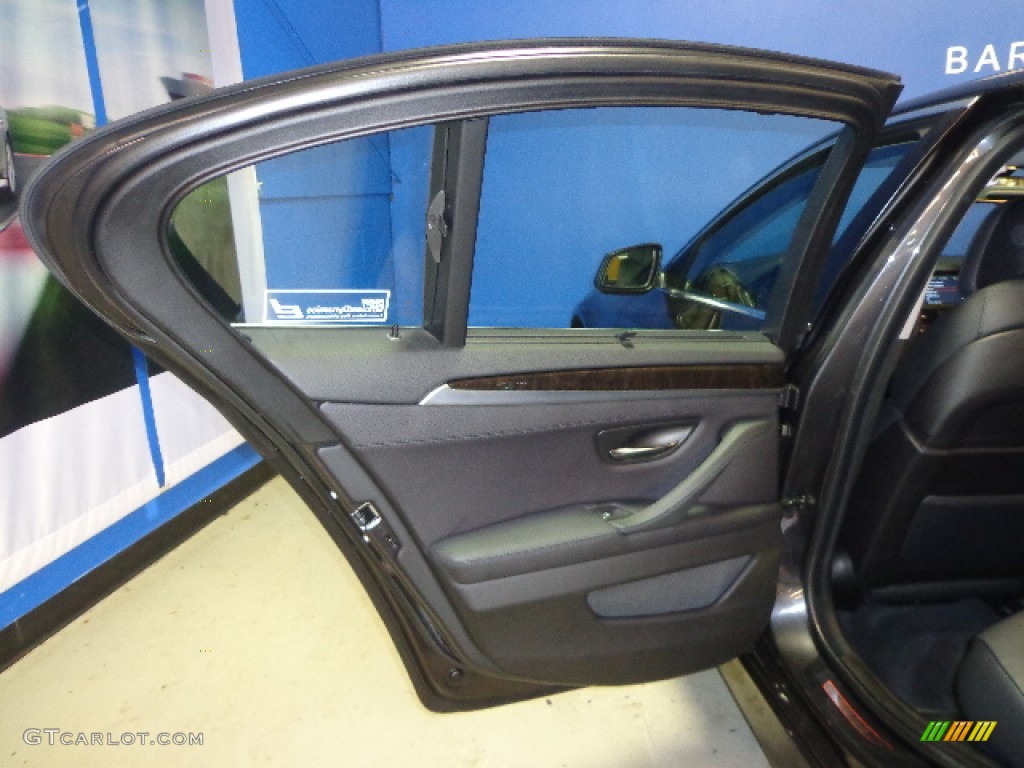 2012 BMW 5 Series 550i xDrive Sedan Black Door Panel Photo #73922512