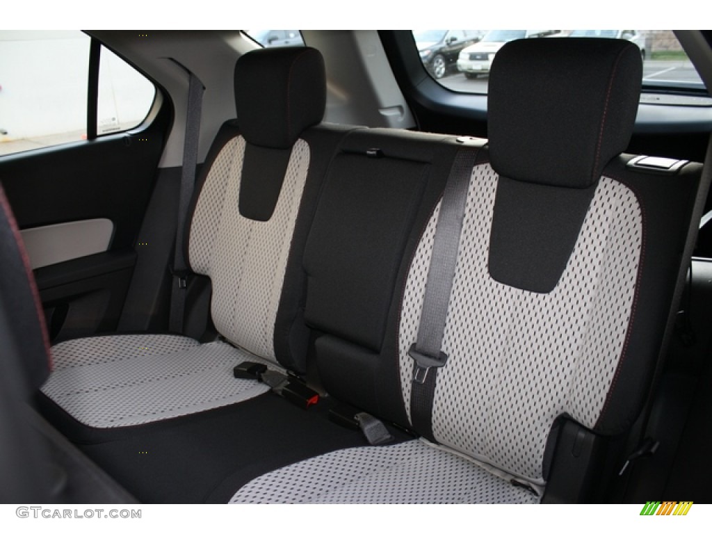 Light Titanium/Jet Black Interior 2011 Chevrolet Equinox LS Photo #73923365