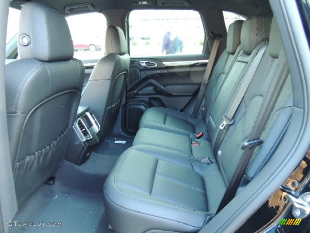 2013 Porsche Cayenne Diesel Rear Seat Photo #73923998