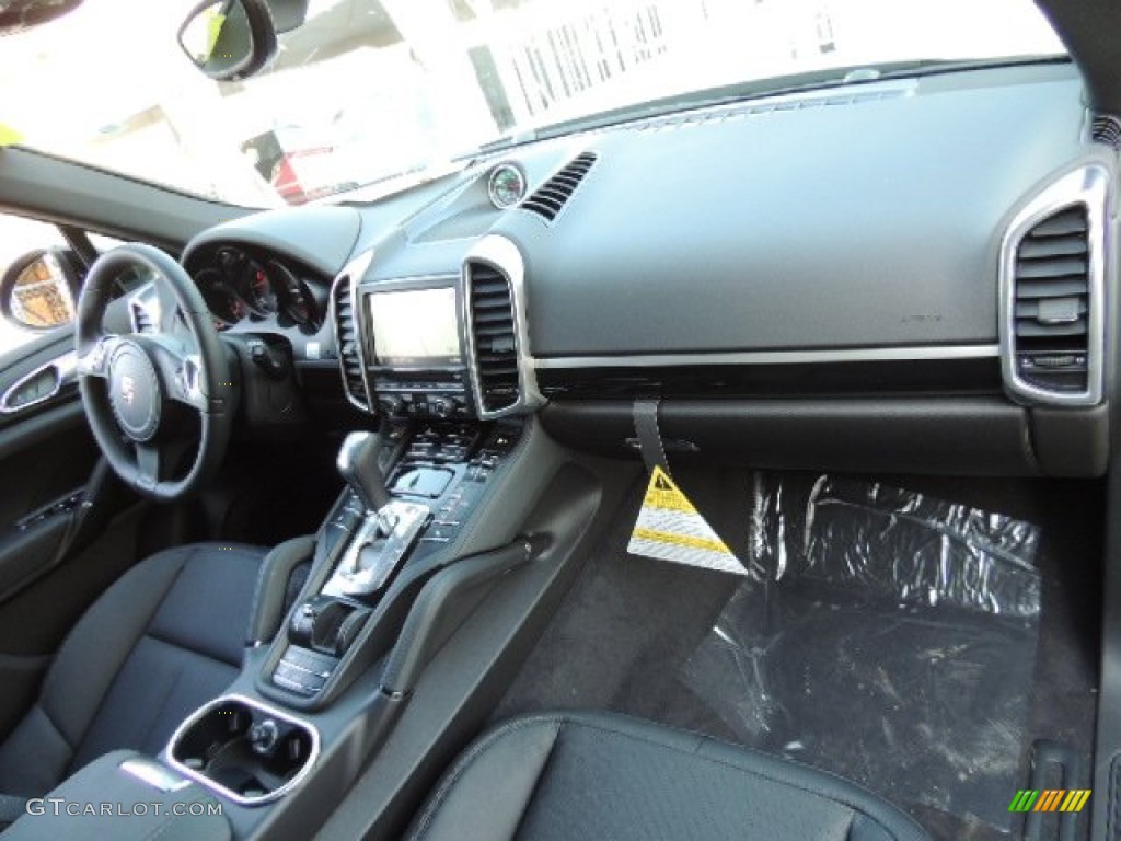 2013 Porsche Cayenne Diesel Black Dashboard Photo #73924223