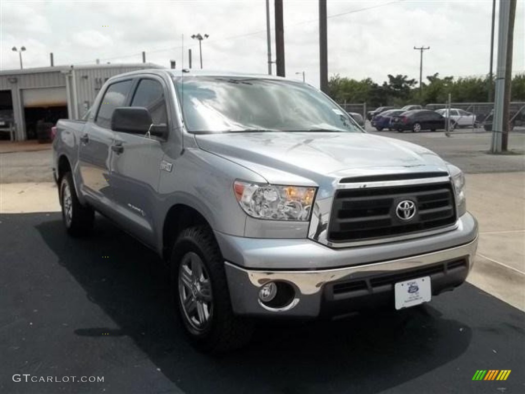 2010 Tundra SR5 CrewMax 4x4 - Silver Sky Metallic / Graphite Gray photo #2