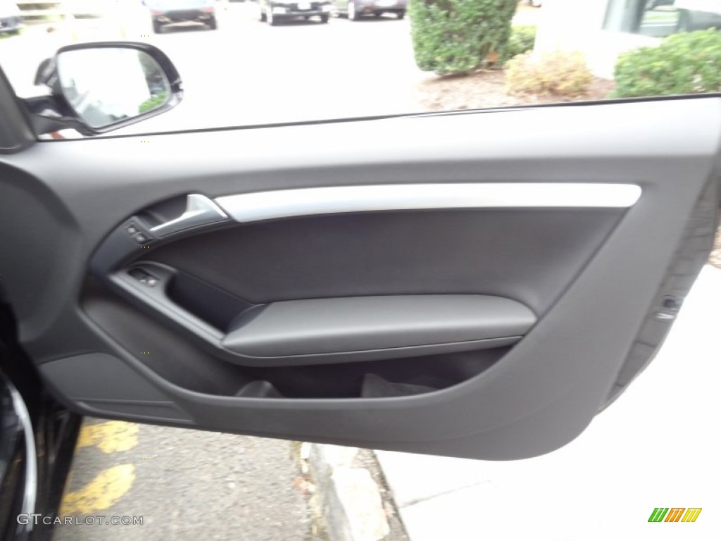 2011 Audi A5 2.0T quattro Coupe Black Door Panel Photo #73926917