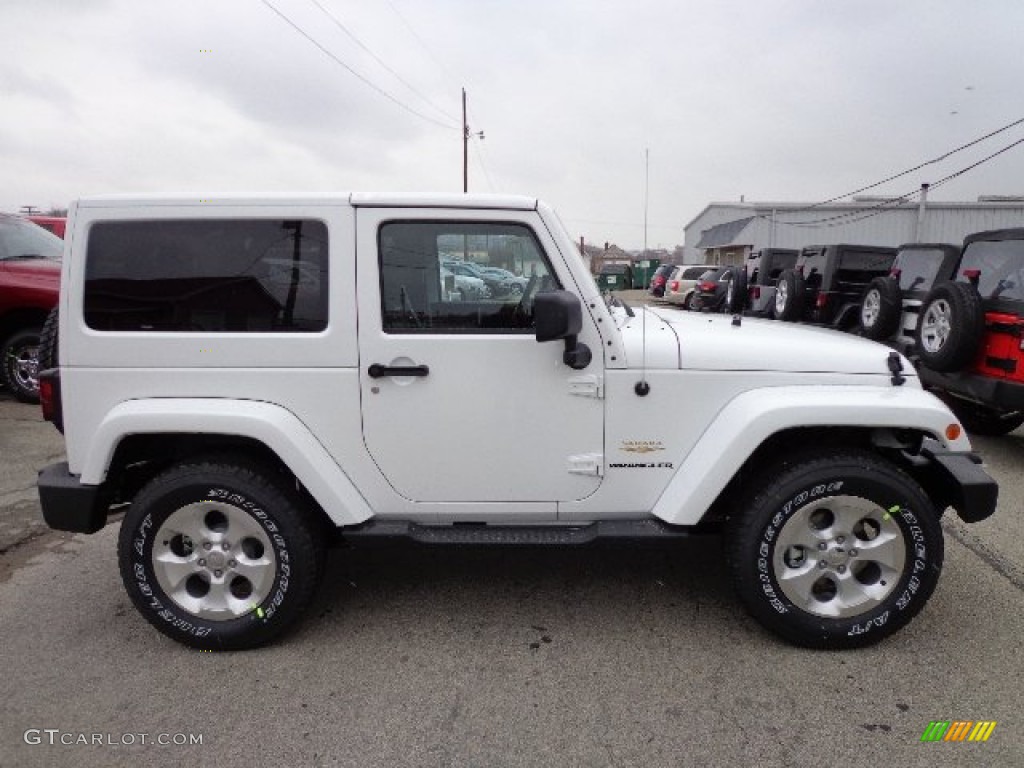 White jeep sahara 2013 #3