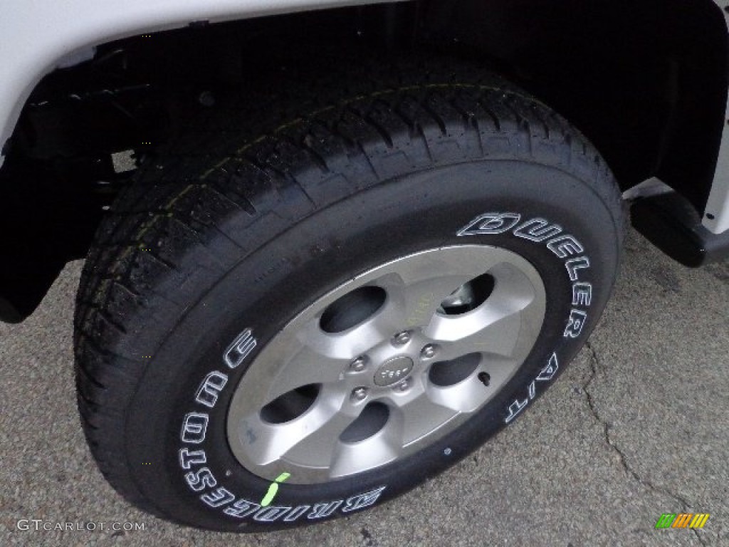 2013 Jeep Wrangler Sahara 4x4 Wheel Photo #73928682