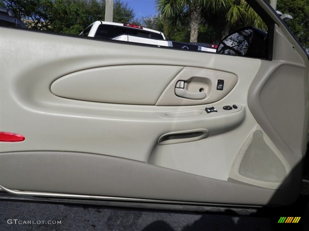 2005 Monte Carlo LS - Sandstone Metallic / Neutral photo #24