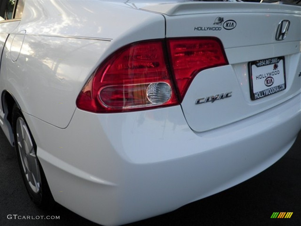 2007 Civic Hybrid Sedan - Taffeta White / Ivory photo #12