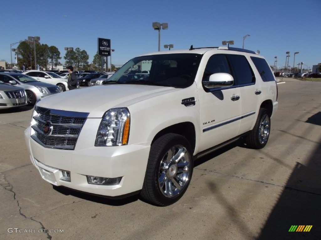 2013 Escalade Platinum - White Diamond Tricoat / Ebony photo #1