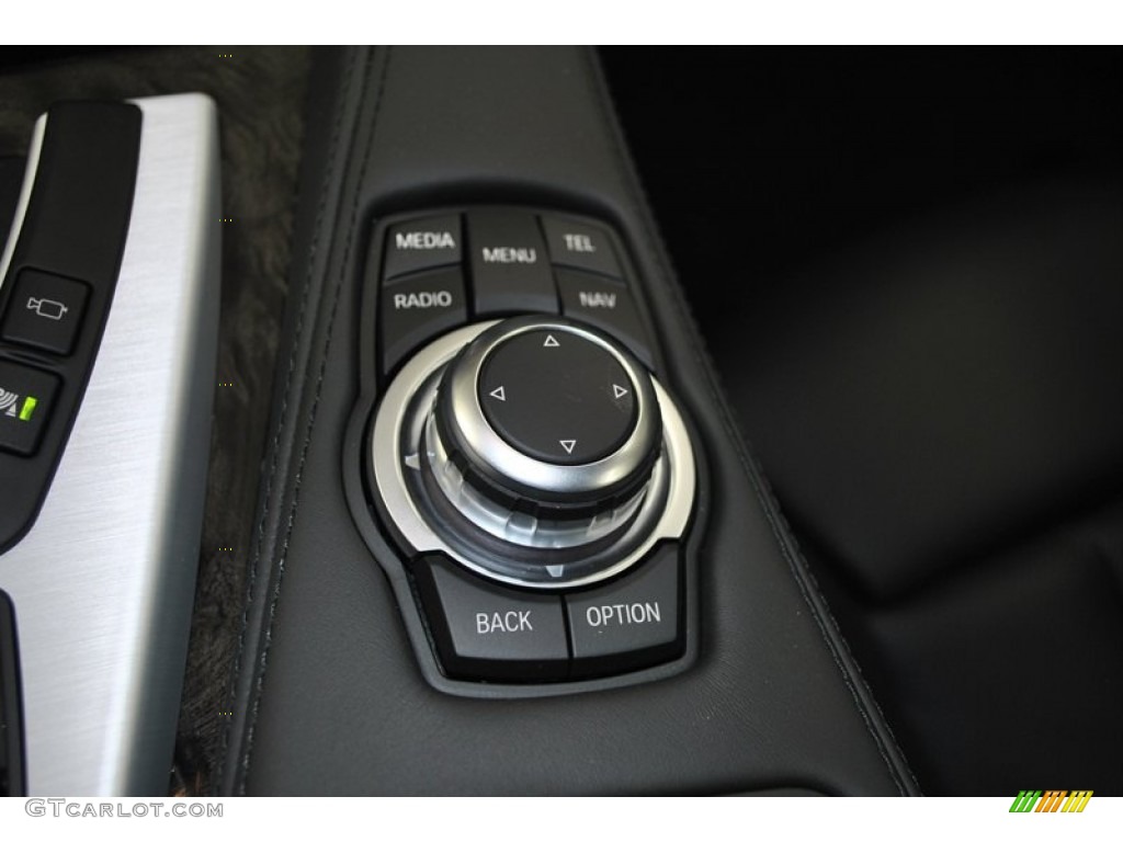 2013 M6 Convertible - Black Sapphire Metallic / Black photo #20