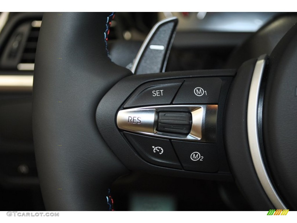 2013 BMW M6 Convertible Controls Photo #73938122