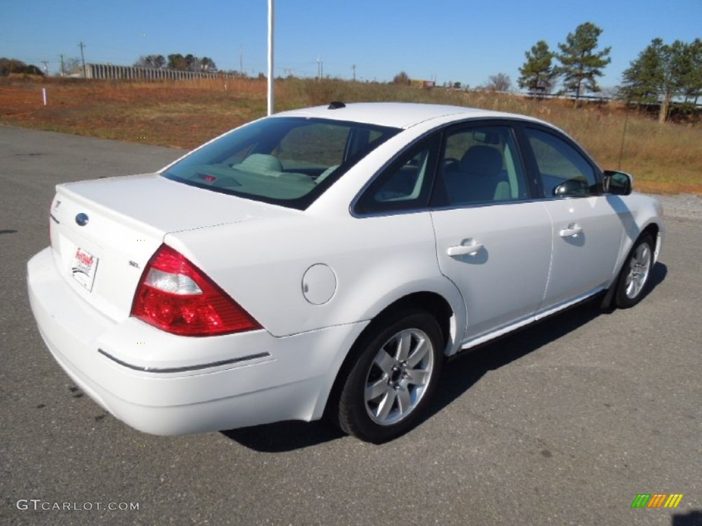 2007 Five Hundred SEL - Oxford White / Shale photo #5