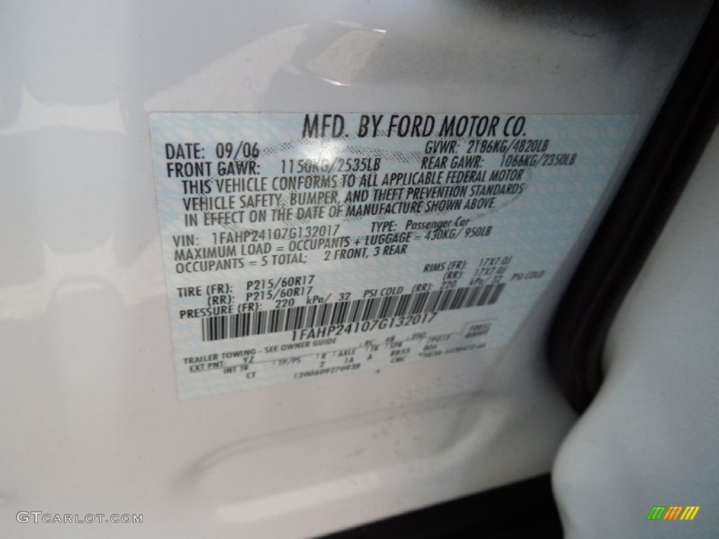 2007 Five Hundred SEL - Oxford White / Shale photo #8