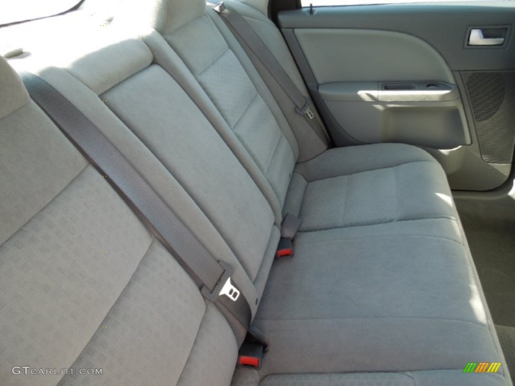 2007 Five Hundred SEL - Oxford White / Shale photo #22