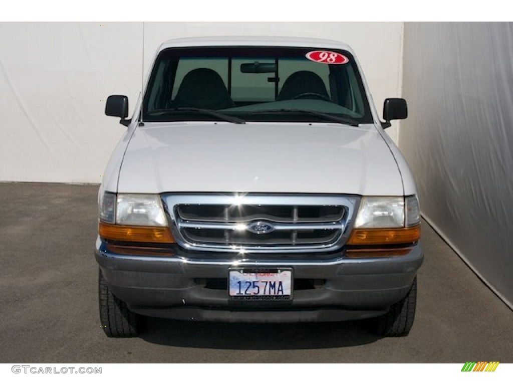 1998 Ranger XLT Regular Cab - Oxford White / Medium Graphite photo #7