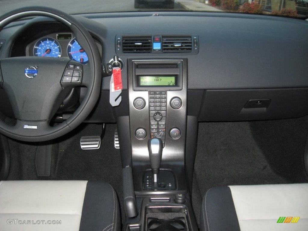 2013 Volvo C30 T5 Polestar Limited Edition R-Design Off Black/Calcite Dashboard Photo #73945716