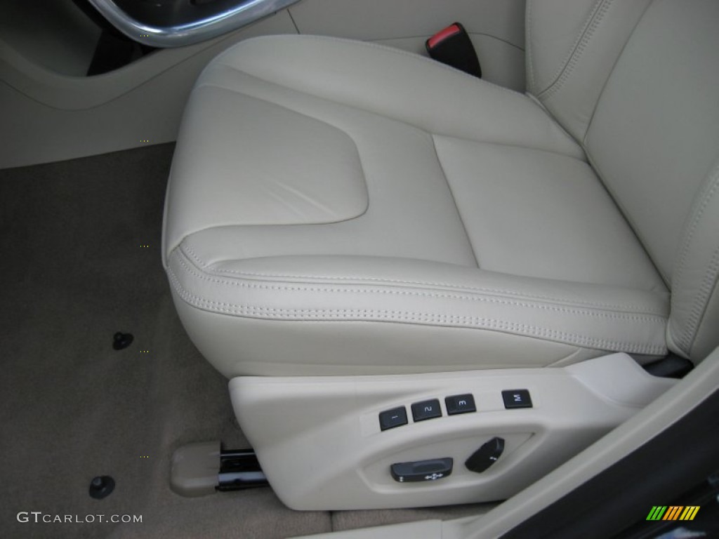 2013 Volvo S60 T6 AWD Front Seat Photo #73946129