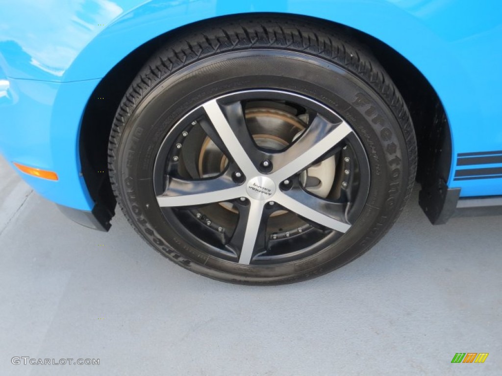 2010 Mustang V6 Coupe - Grabber Blue / Charcoal Black photo #11