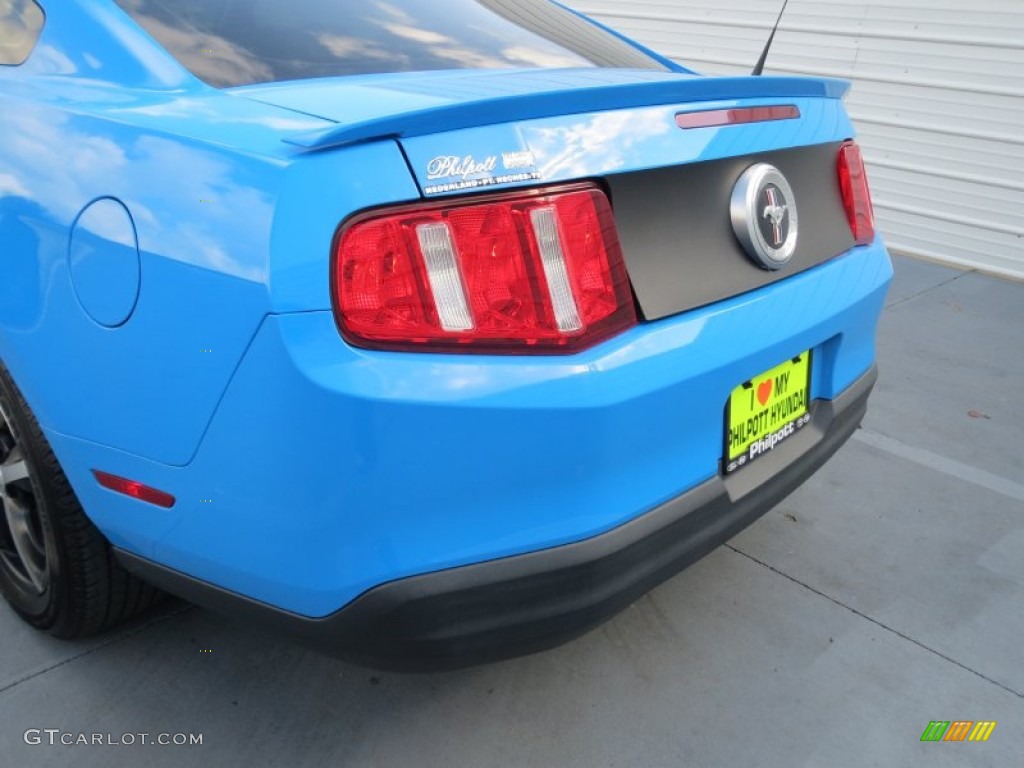 2010 Mustang V6 Coupe - Grabber Blue / Charcoal Black photo #18