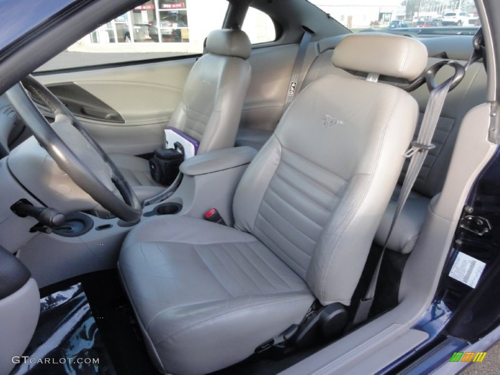 Medium Parchment Interior 2001 Ford Mustang GT Coupe Photo #73946604