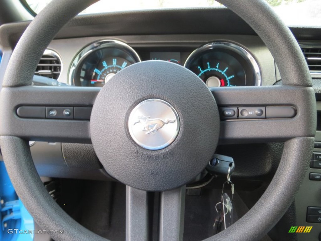 2010 Ford Mustang V6 Coupe Charcoal Black Steering Wheel Photo #73946828