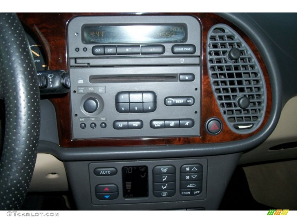 2002 9-3 SE Sedan - Midnight Blue Metallic / Sand Beige photo #13