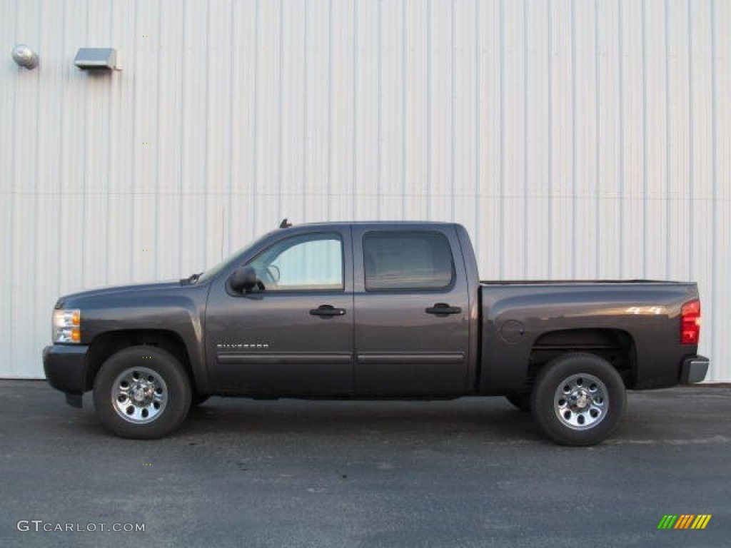 2010 Silverado 1500 LS Crew Cab 4x4 - Taupe Gray Metallic / Dark Titanium photo #2