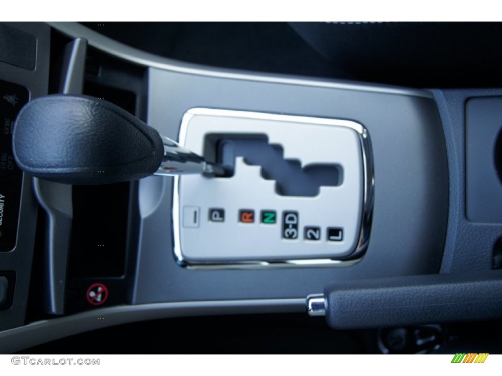 2013 Corolla S - Classic Silver Metallic / Dark Charcoal photo #32