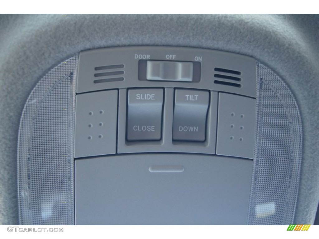 2013 Corolla S - Classic Silver Metallic / Dark Charcoal photo #33