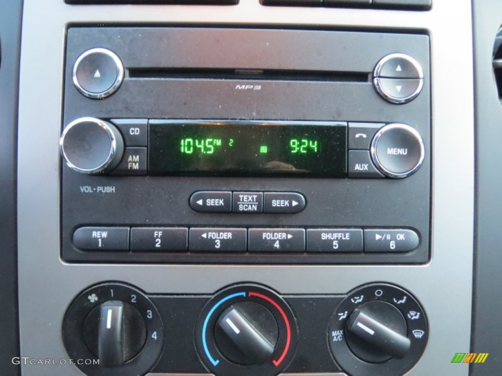 2009 Ford Expedition EL XLT Audio System Photos